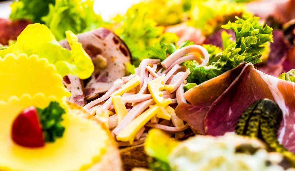 Buffet_abends-9933_948x550